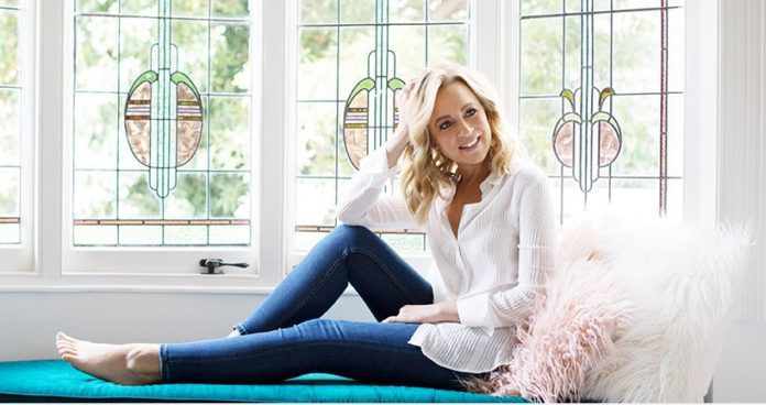 carrie bickmore wiki, age, partner, husband and net worth details
