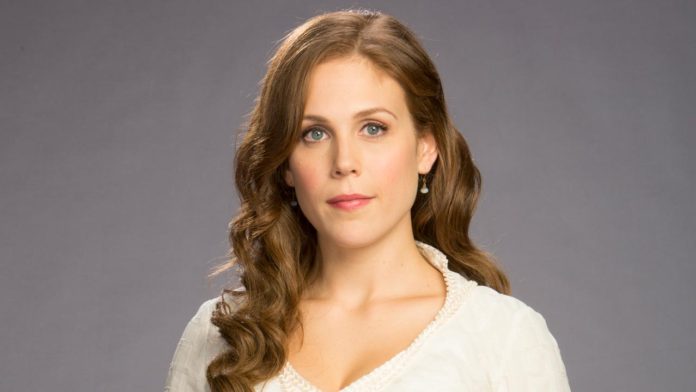 Erin Krakow Biography and Movies 2018