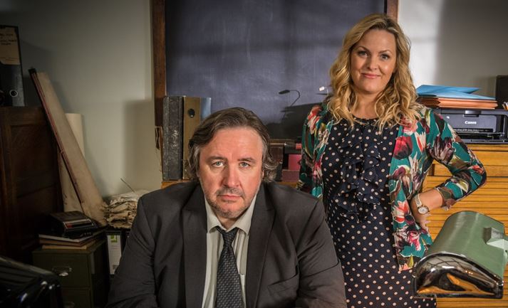 Who Is Mark Benton Wife Sarah Benton, Explore Mark Benton Wiki Facts & Net Worth mark benton wiki, age, wife, movies, net worth updates