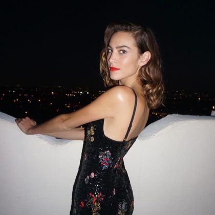 Alexa Chung looking sexy in red lipstick