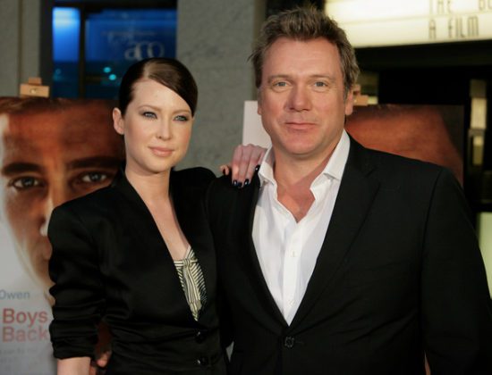 Is Actor Erik Thomson Still Married To His Wife Catlin McDougall ...