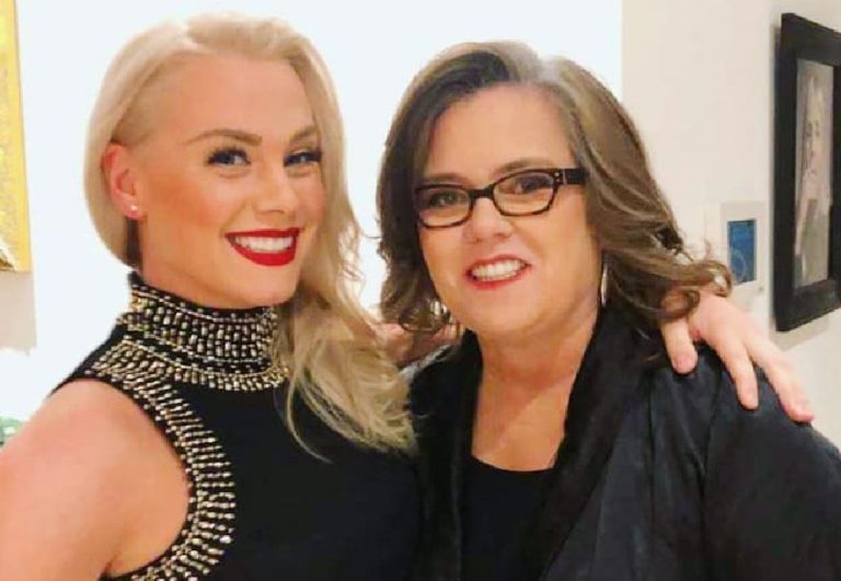 Elizabeth Rooney wiki, bio, age, height, engaged, husband, partner, net worth