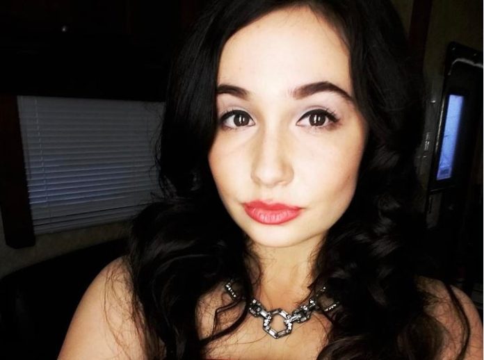 Matreya Scarrwener wiki, bio, age, height, boyfriend, net worth 2018