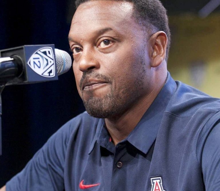 Kevin Sumlin- Wiki, Bio, Wife, Age, Married, Contract, Stats, Salary, Net Worth