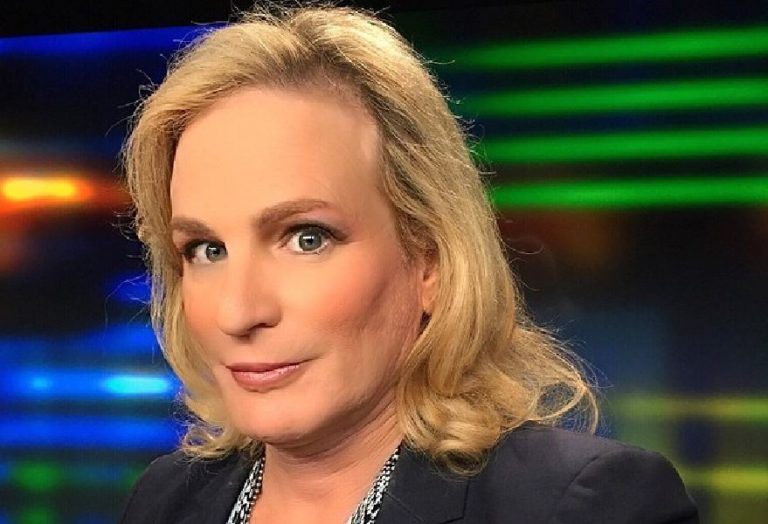 Zoey Tur wiki, bio, age, height, net worth