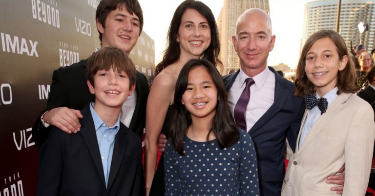 Preston Bezos wiki, bio, age, height, net worth 2019