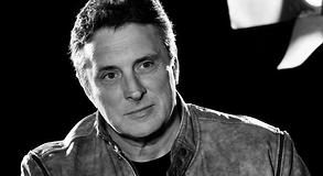 Joe Petruzzi wiki, biography, age, height, Joe Petruzzi and Annabella Sciorra, Annabella Sciorra husband, What does Annabella Sciorra husband Joe Petruzzi do, How much is Joe Petruzzi net worth