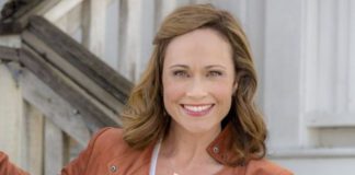 Nikki DeLoach