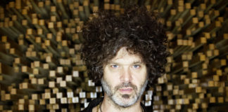 Doyle Bramhall II Wiki, Bio, Age, Height, Married, Wife, Net Worth 2020, Renee Zellweger