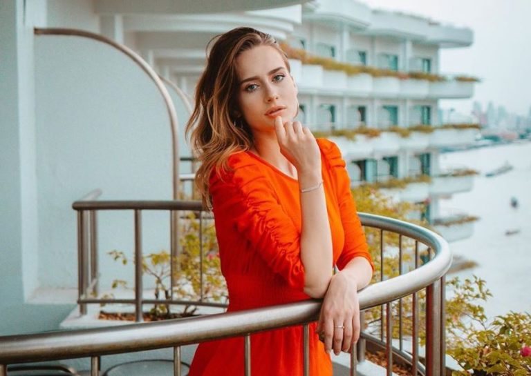 Karisma Collins Wiki, Bio, Age, Height, Instagram, Boyfriend, Net Worth 2020