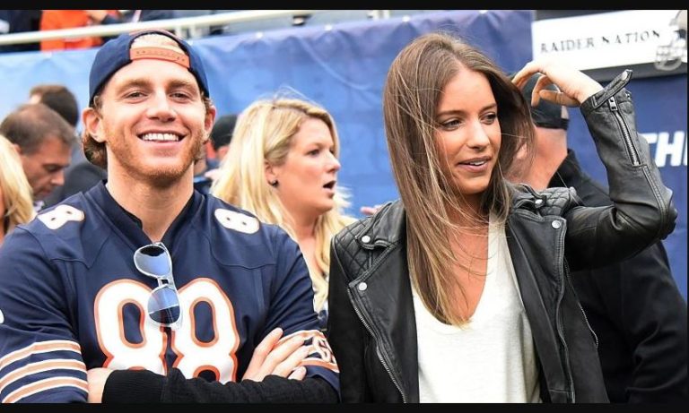 Amanda Grahovec Patrick Kane girlfriend
