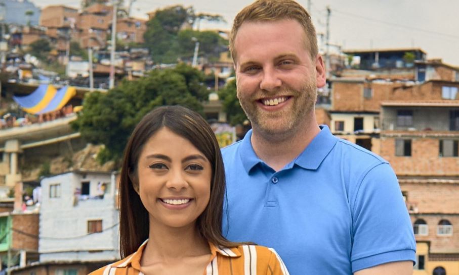 ’90 Day Fiancé’: Are Tim Clarkson and Melyza Zeta still together? EXPLORE Tim Clarkson’s Wiki, Bio, Age, Height, Instagram, Partner, Job, and Background Tim Clarkson