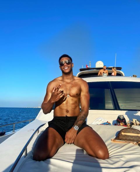 Love Island Theo Campbell Wikipedia, Biography