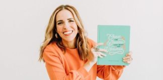 Rachel Hollis age