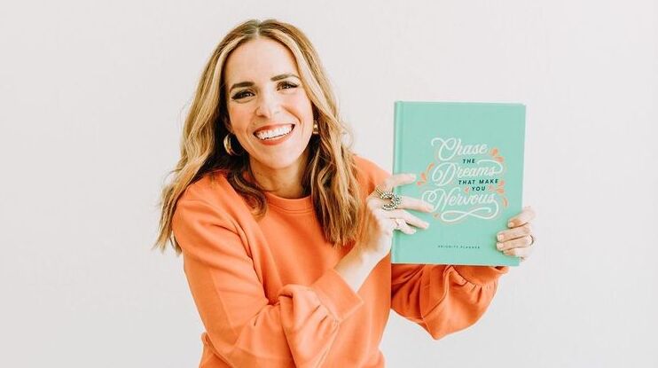 Rachel Hollis age