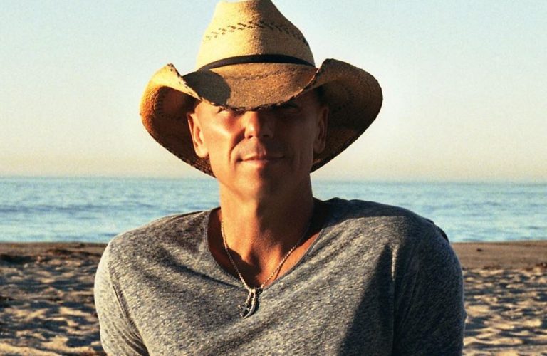 Kenny Chesney wife