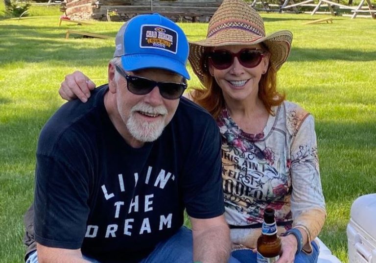 Rex Linn age