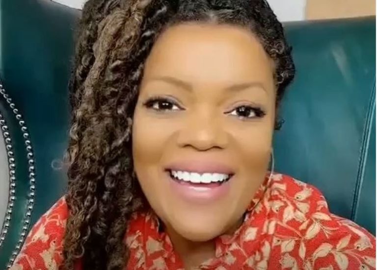 Yvette Nicole Brown Age, Height, Wikipedia, Husband, Net Worth