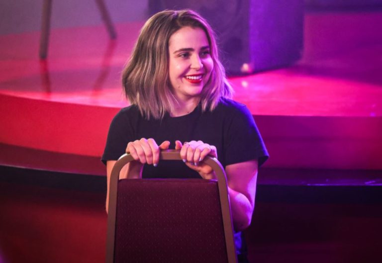 Mae Whitman boyfriend