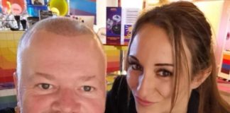 Raymond Van Barneveld wife Julia Evans
