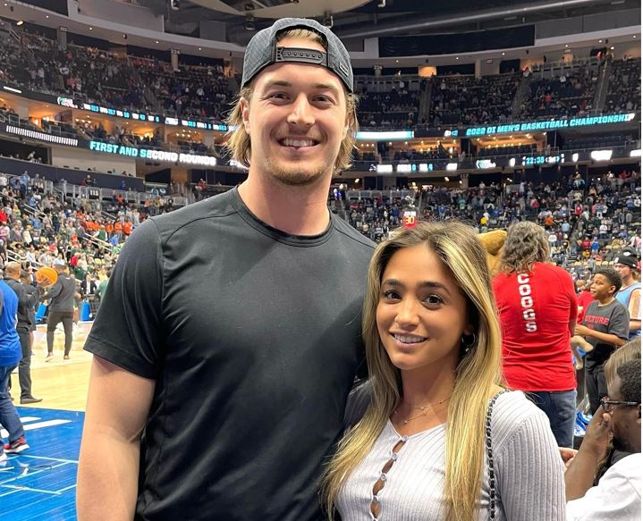 Who is Kenny Pickett's fiancée? Meet NJ native Amy Paternoster