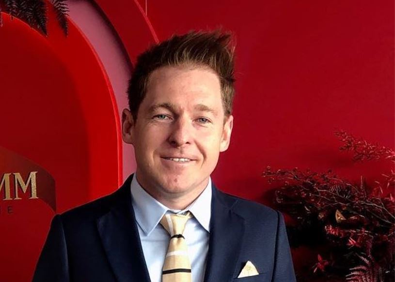 Jason Hawkins Radio Wife