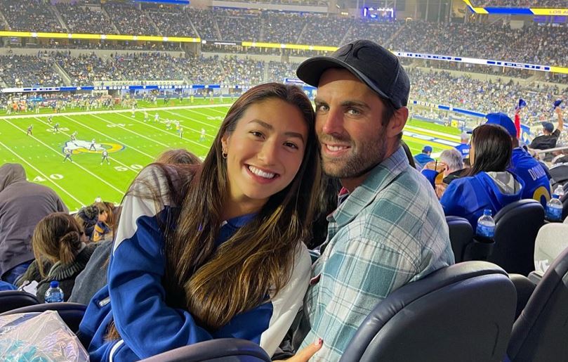 Dodgers Nation on X: Congrats to Chris Taylor on getting engaged to his  girlfriend, Mary Keller in Hawaii!! 💍 #Dodgers  / X