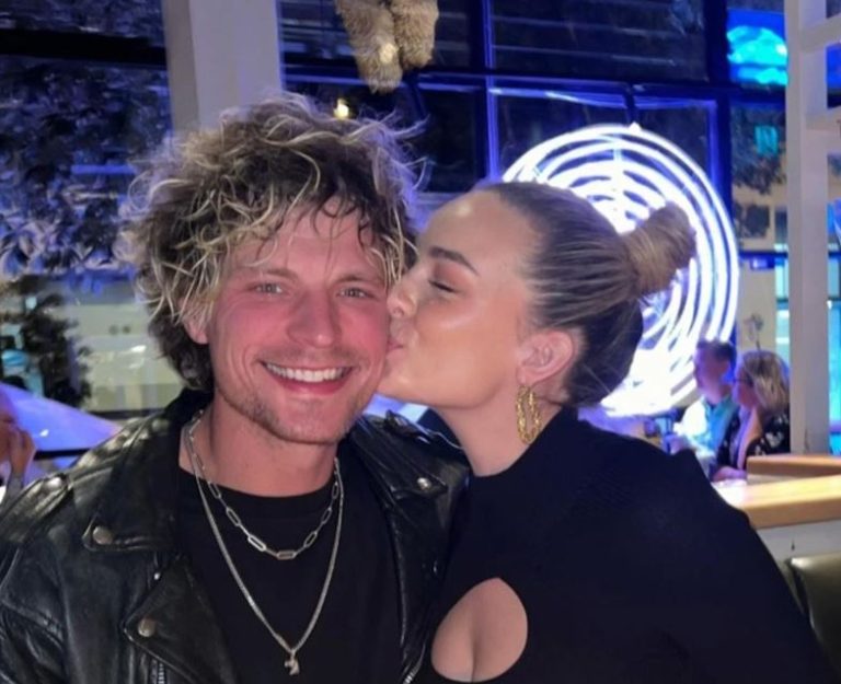 Know All About Abbie Chatfield Boyfriend