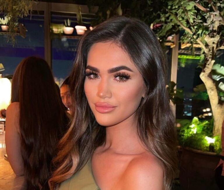 Anna-May Robey Love Island Age