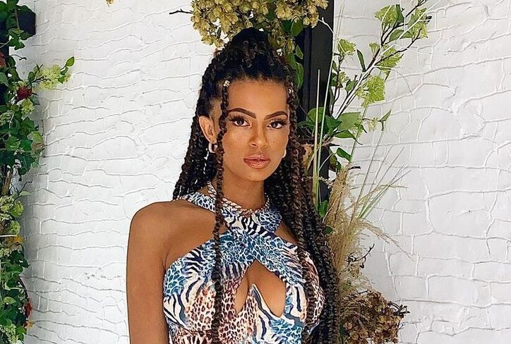 Zara Lackenby-Brown Love Island Age, Height, Instagram, Boyfriends