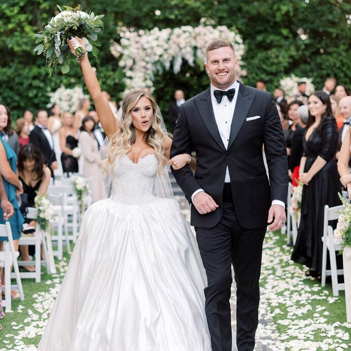 Saryn Anderson wedding picture with husband Henry Anderson