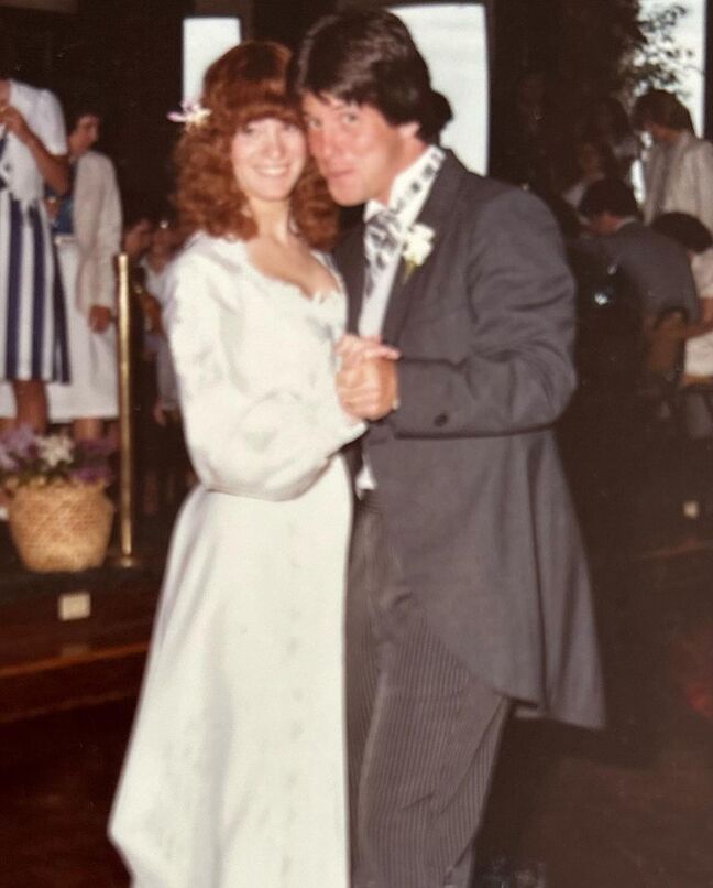 Tom Bergeron with his wife Lois Bergeron