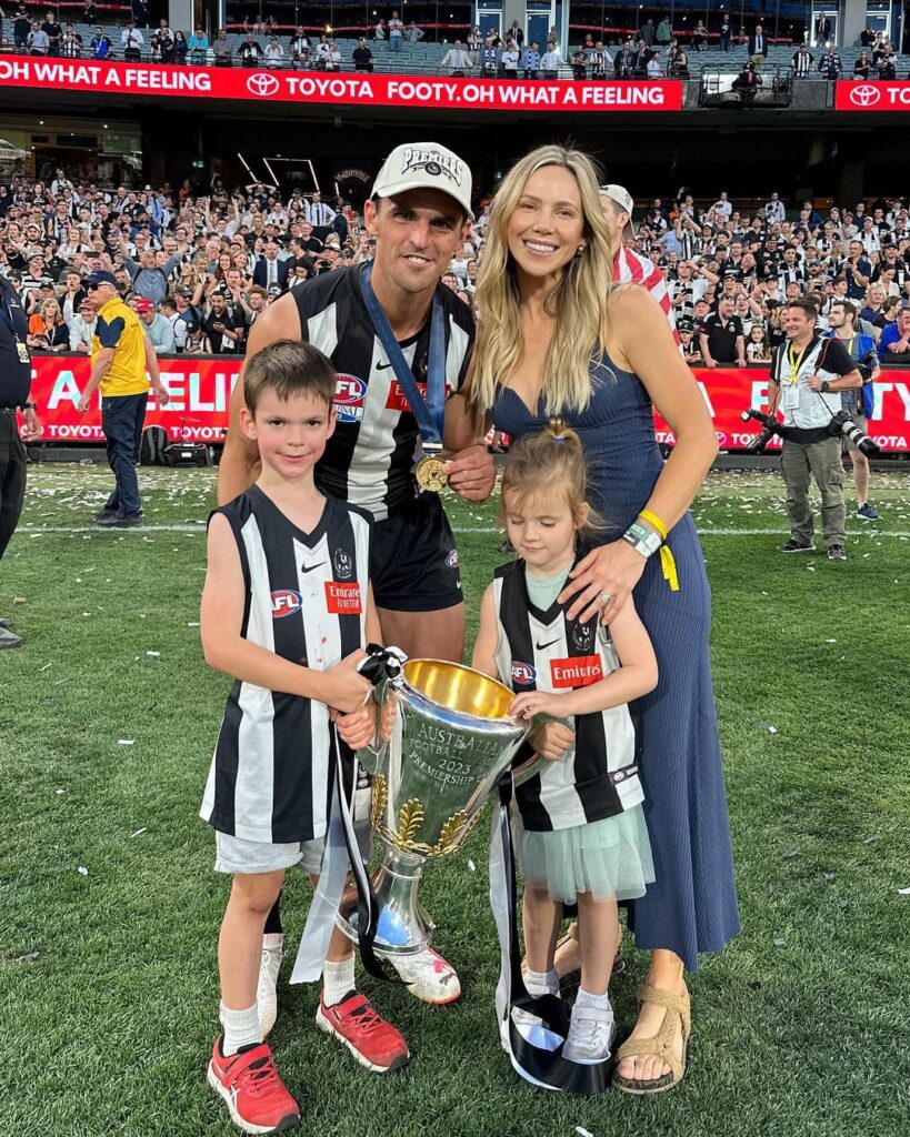 Alex Davis Scott Pendlebury wife Age, Height, Wikipedia, Instagram