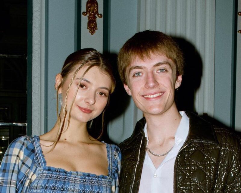 Know All About Francis Bourgeois Girlfriend Amy Linkin! Francis Bourgeois Girlfriend Amy Linkin