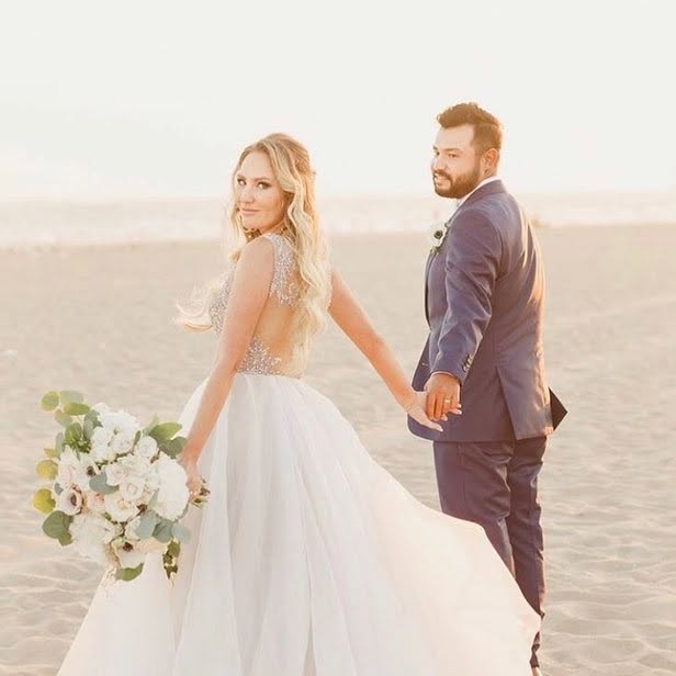 J.J. Spaun wedding picture with his wife Melody Spaun Sparks